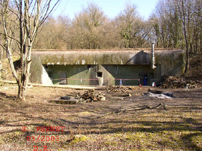 Vue de face de l'Abri en Mars 2003