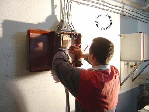 Seb qui modifie les installations
