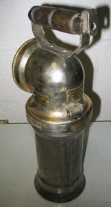 Lampe portative Maginot ?